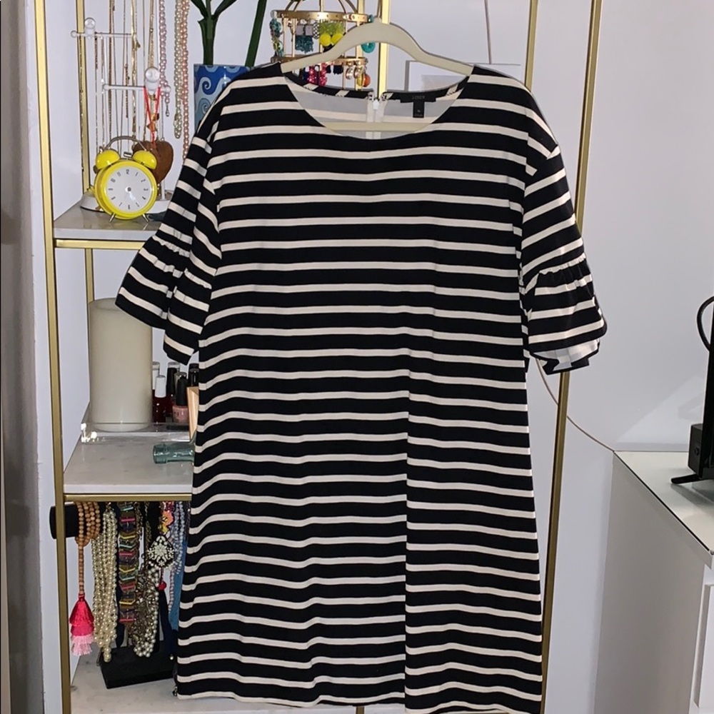 JCrew Ruffle sleeve shift dress